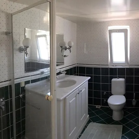 Feriehus Ferienvilla In Mit Pkw *